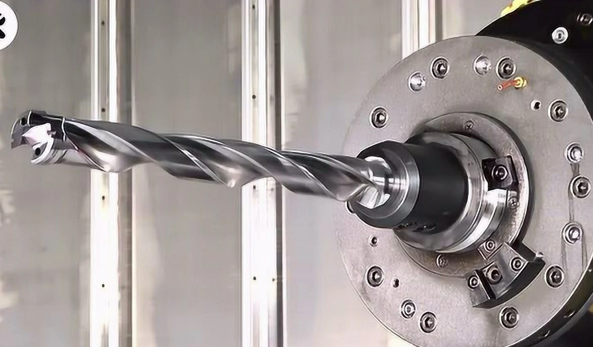 Types of Large Drill Bits Used in Machined Part Manufacturing